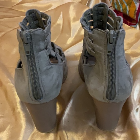 Guess Gray Suede Cage Heels with Wedge - Picture 5 of 6